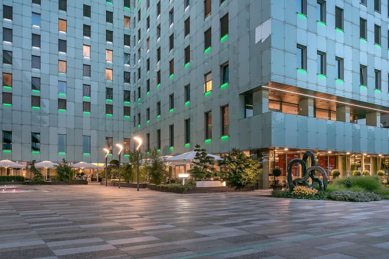 Grand Hotel River Park, A Luxury Collection Hotel, Bratislava Ngoại thất bức ảnh The hotel in 2014